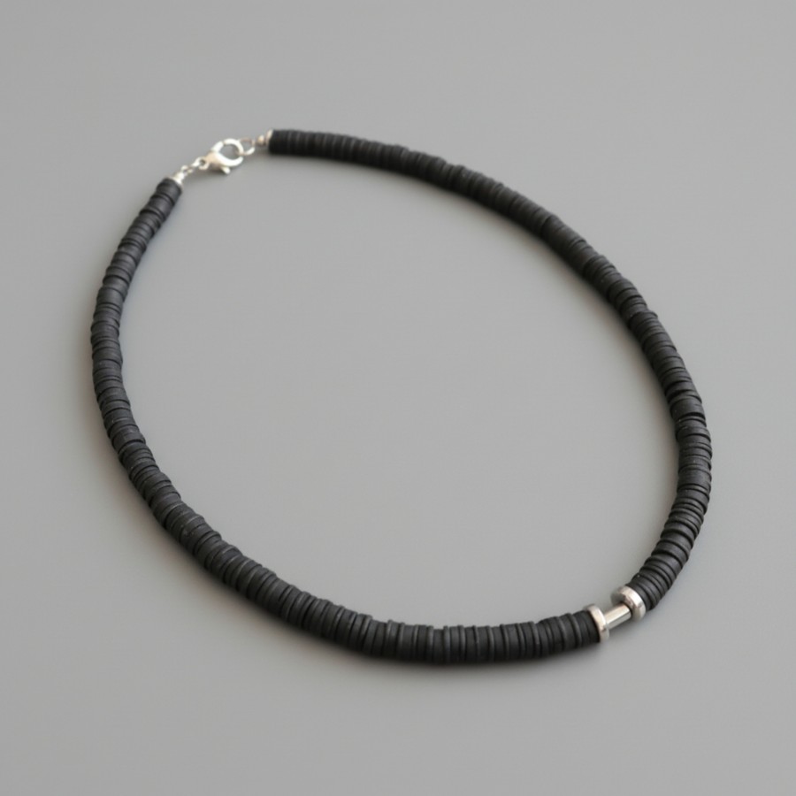 318 | Juodas matinis hematito vėrinys 